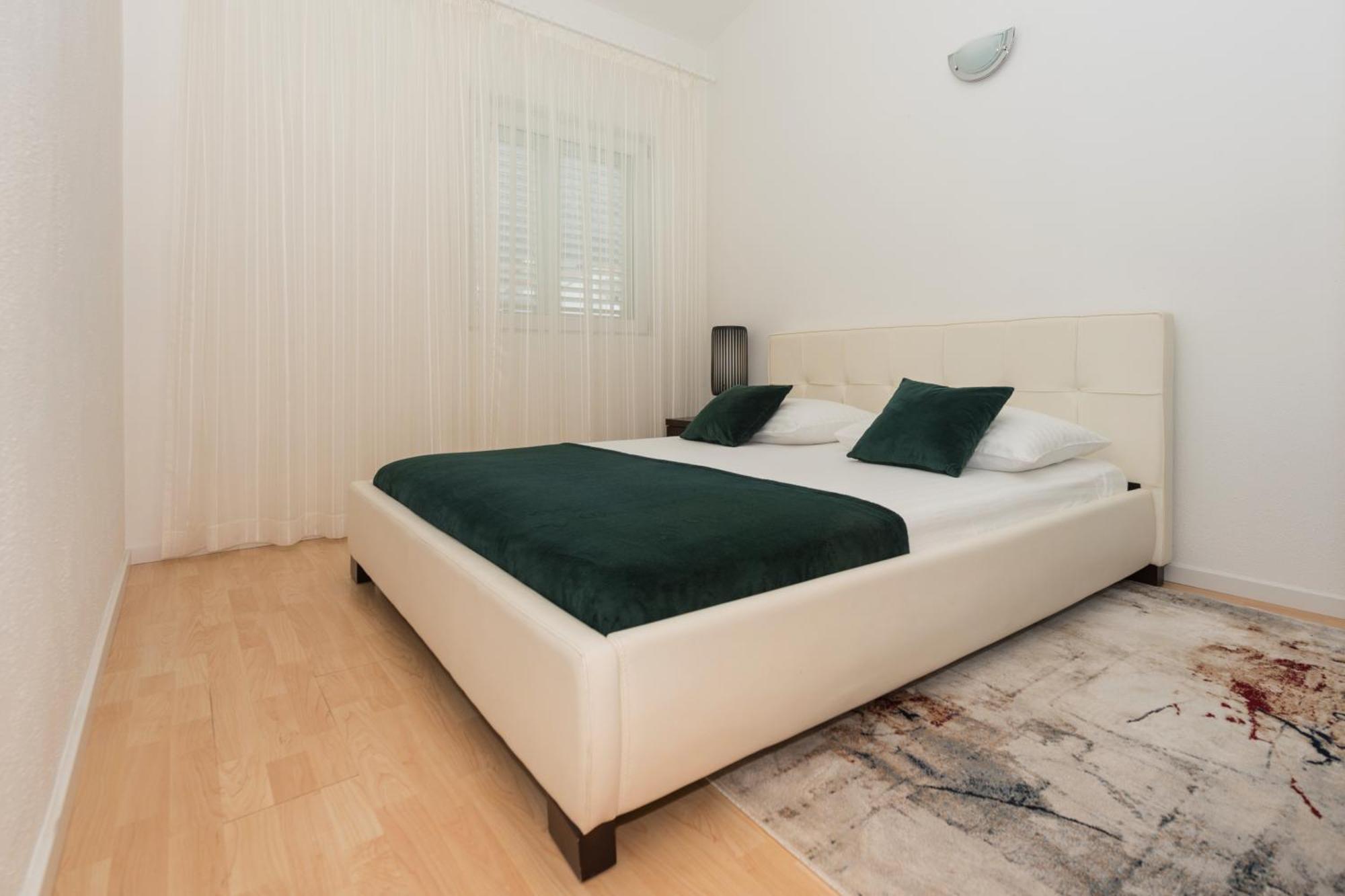 Apartman Filipovic Makarska Exterior foto
